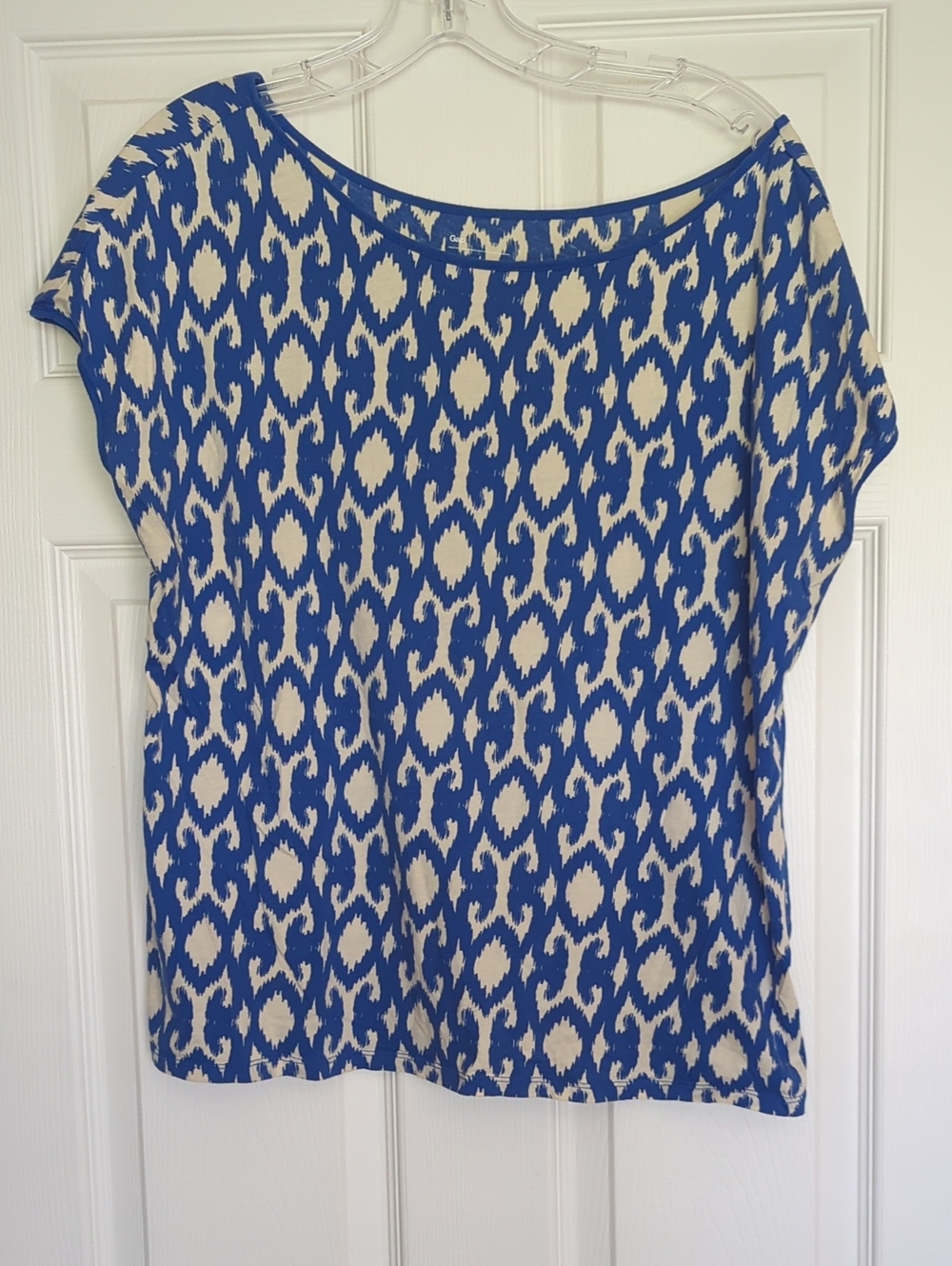 GAP Pima Cotton Blue and Cream Ikat Short Sleeve Lightweight Tee Size Large